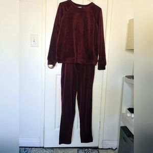 Active set for Women's sz Small